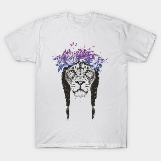 King of the jungle T-Shirt by soltib